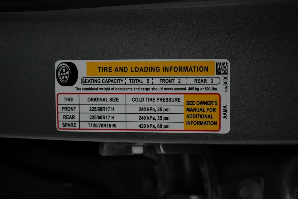 Used 2025 Chevrolet Trax LT w/ LT Convenience Package image 22