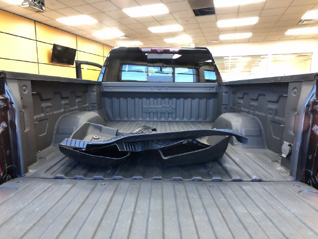 Used 2021 Chevrolet Silverado 1500 High Country w/ Technology Package AWD/4WD image 22