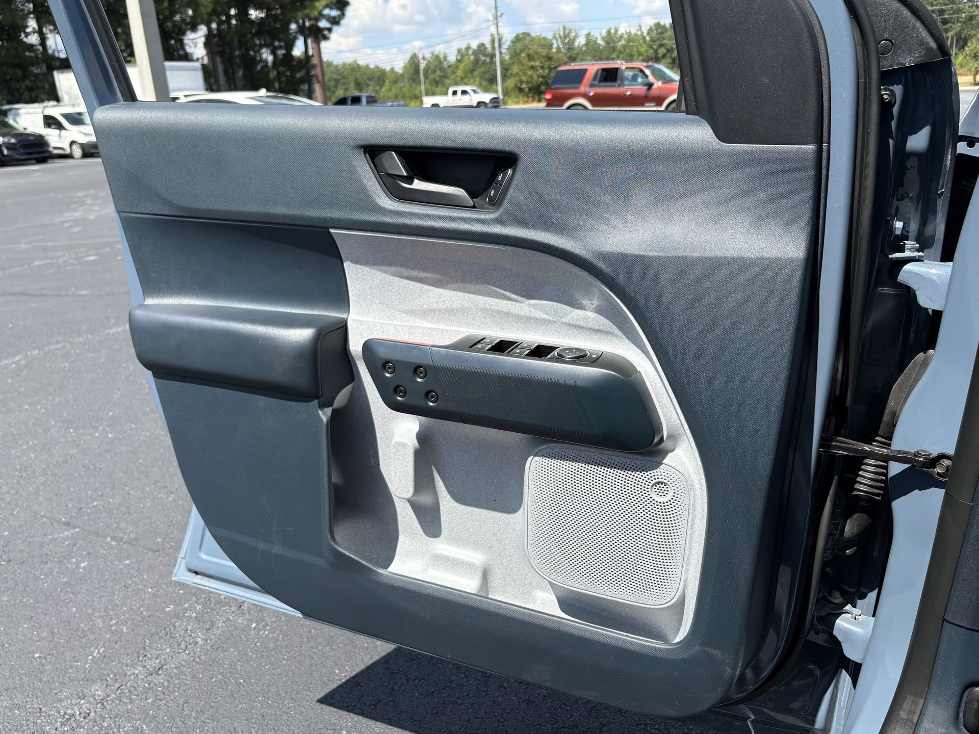 Certified 2024 Ford Maverick XLT FWD image 11