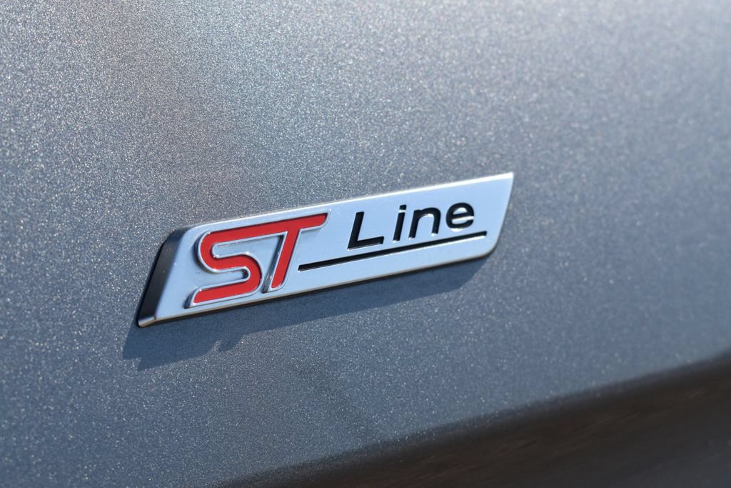 Certified 2024 Ford Edge ST-Line AWD/4WD image 11