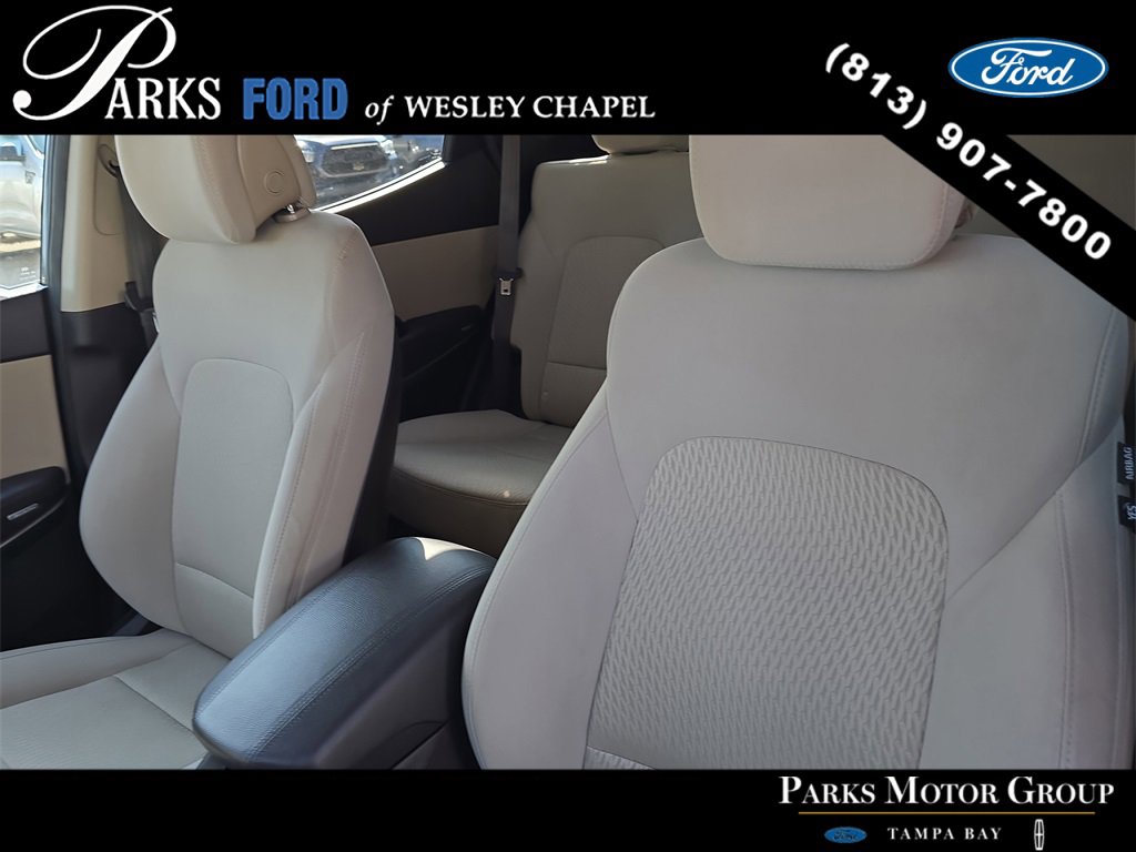 Used 2017 Hyundai Santa Fe Sport image 20