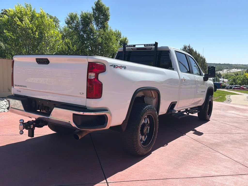 Used 2020 Chevrolet Silverado 3500 LT AWD/4WD image 8