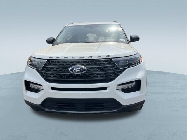 Certified 2024 Ford Explorer XLT w/ Equipment Group 202A AWD/4WD image 12