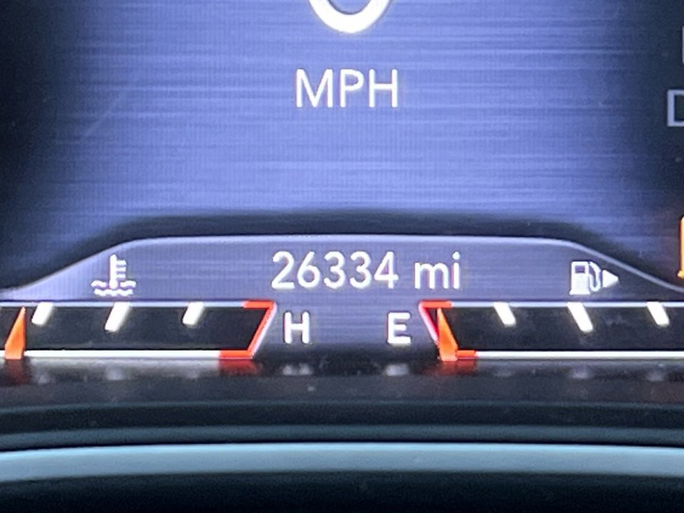 Used 2021 Jeep Cherokee Limited image 13