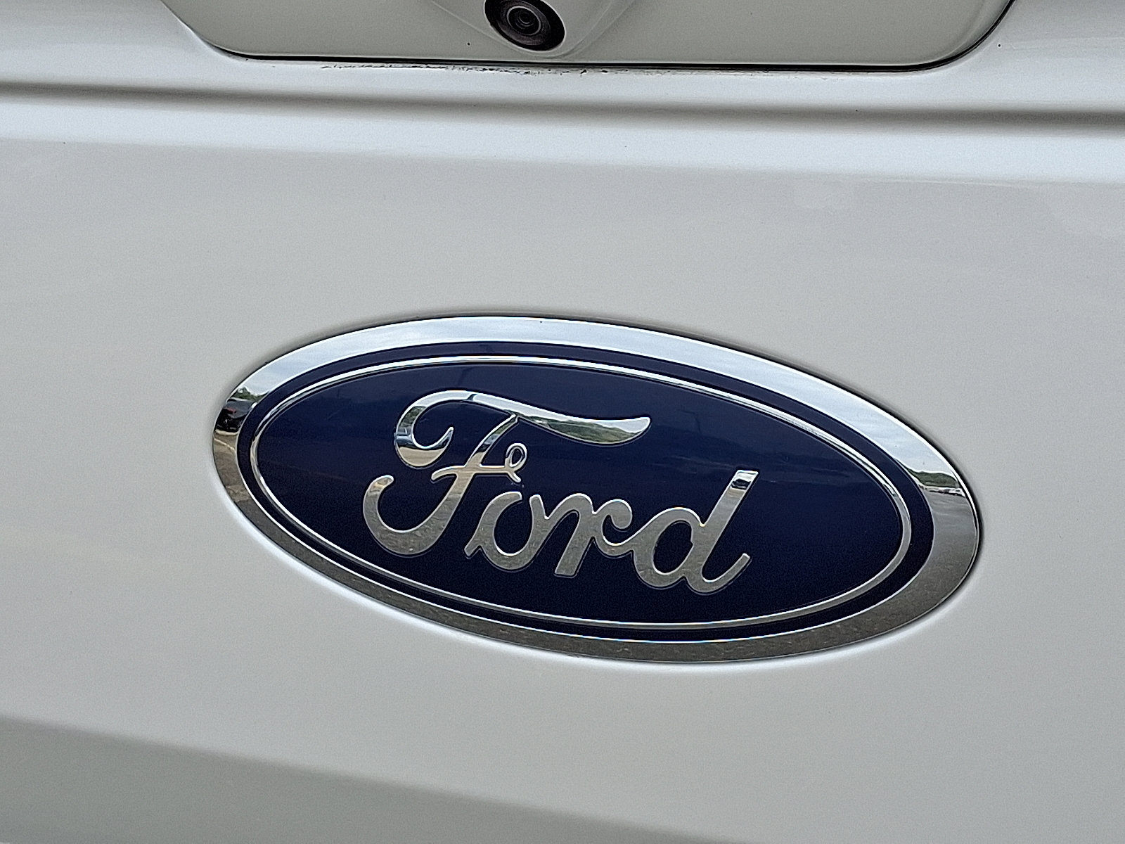 Certified 2019 Ford F150 Lariat w/ Equipment Group 502A Luxury AWD/4WD image 28
