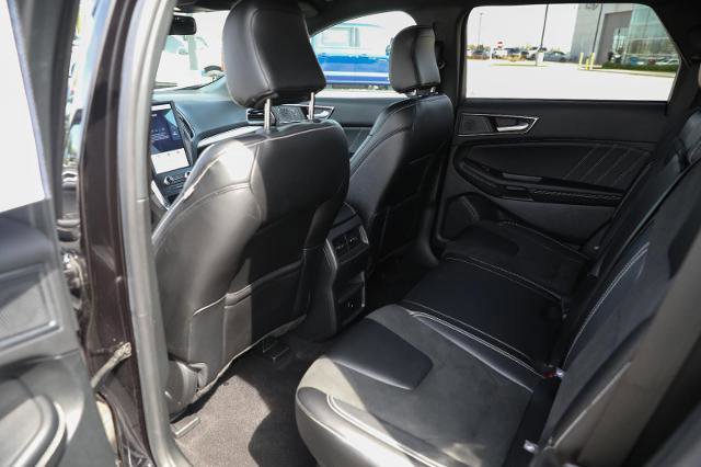 Certified 2023 Ford Edge ST image 31