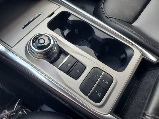 Certified 2023 Ford Explorer XLT w/ Equipment Group 202A RWD image 26
