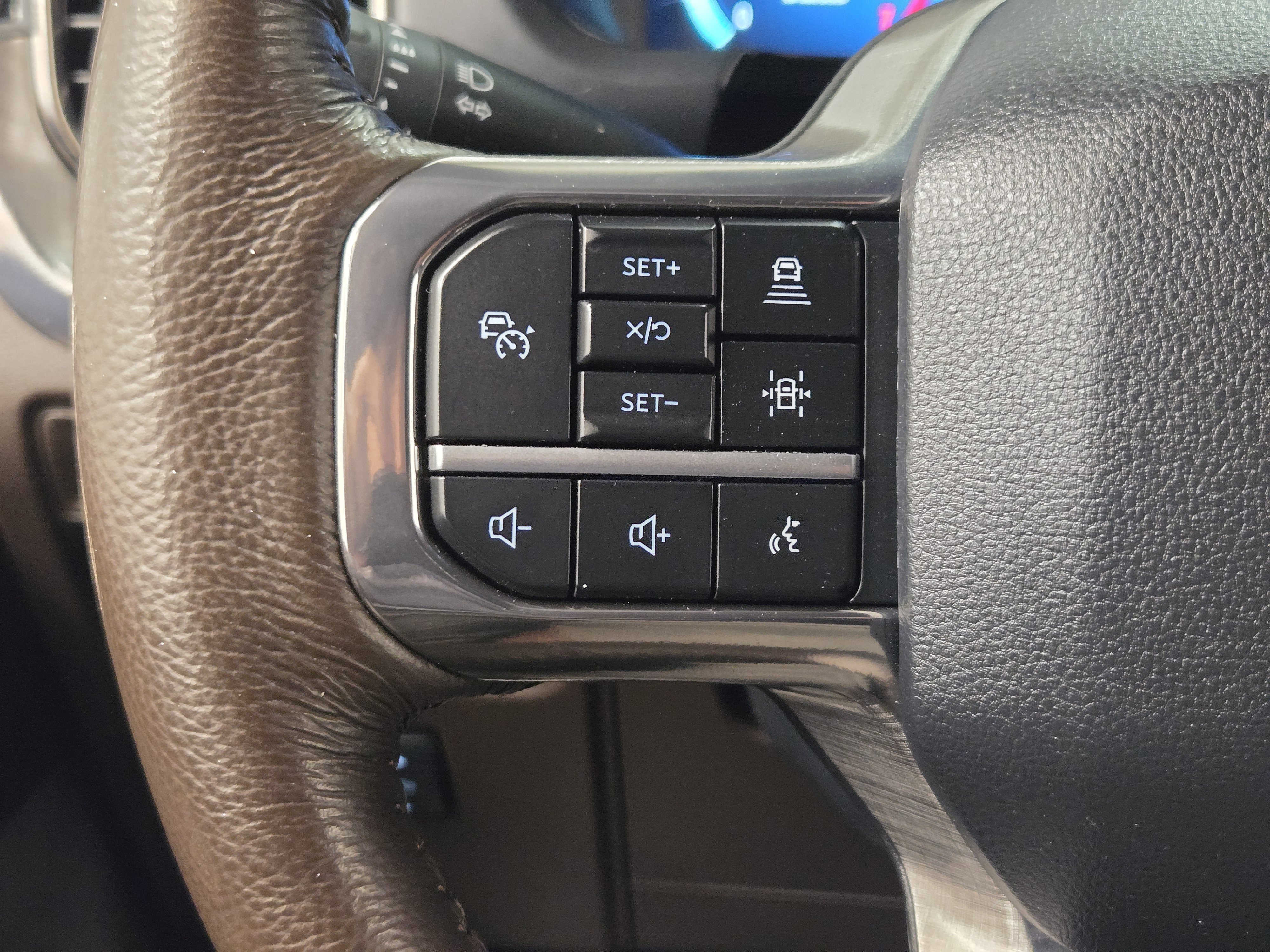 Certified 2024 Ford F150 King Ranch w/ FX4 Off-Road Package image 28