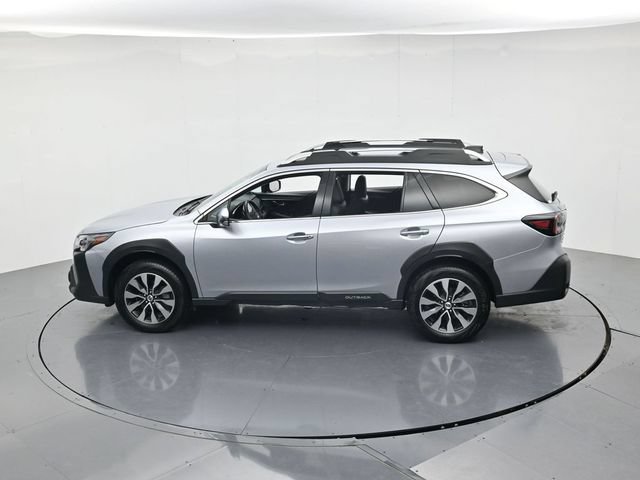 Used 2025 Subaru Outback Touring AWD/4WD image 47