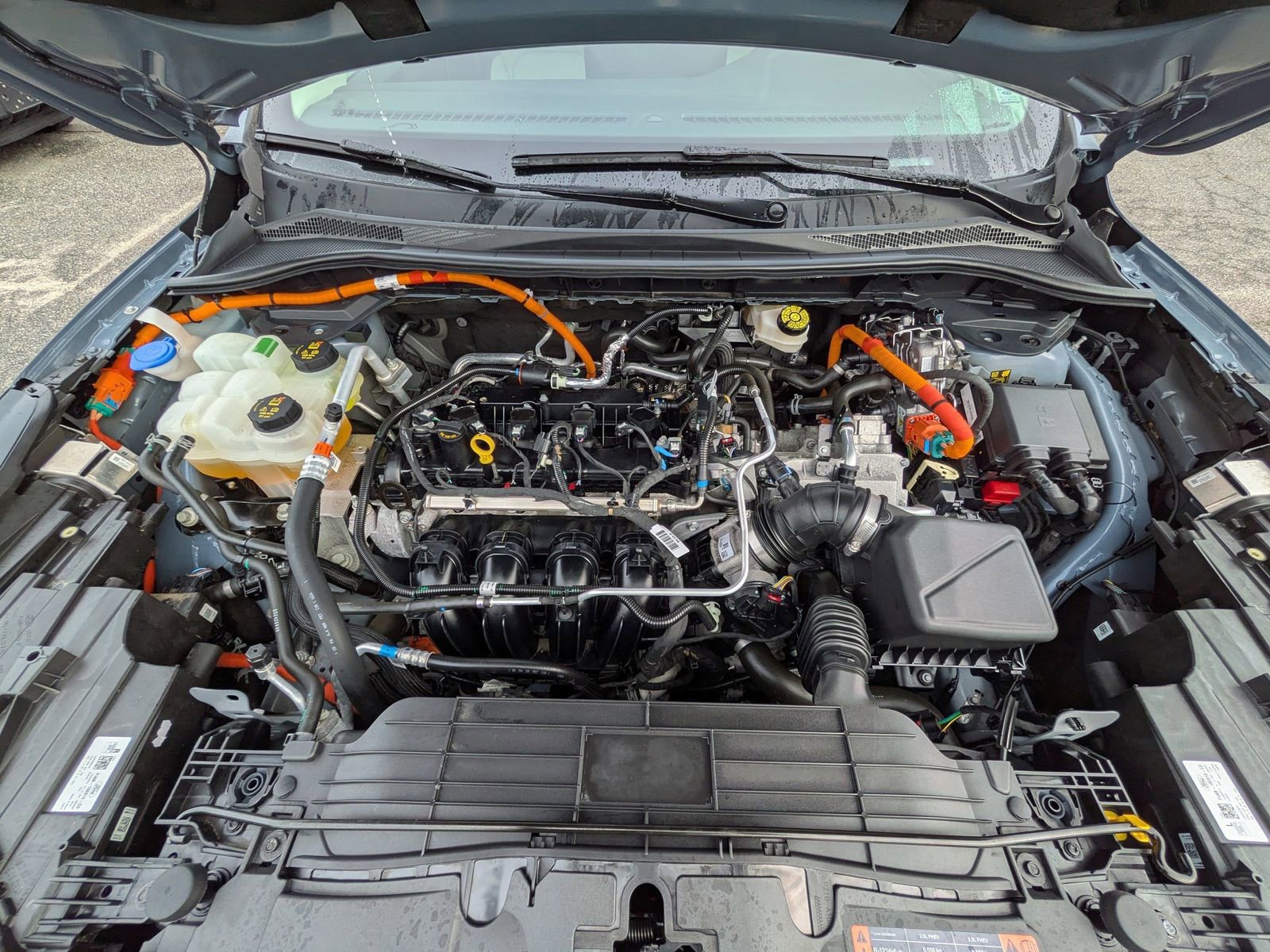 Certified 2025 Ford Escape Platinum image 10