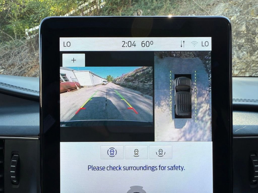 Certified 2022 Ford Explorer Platinum w/ Equipment Group 601A image 27