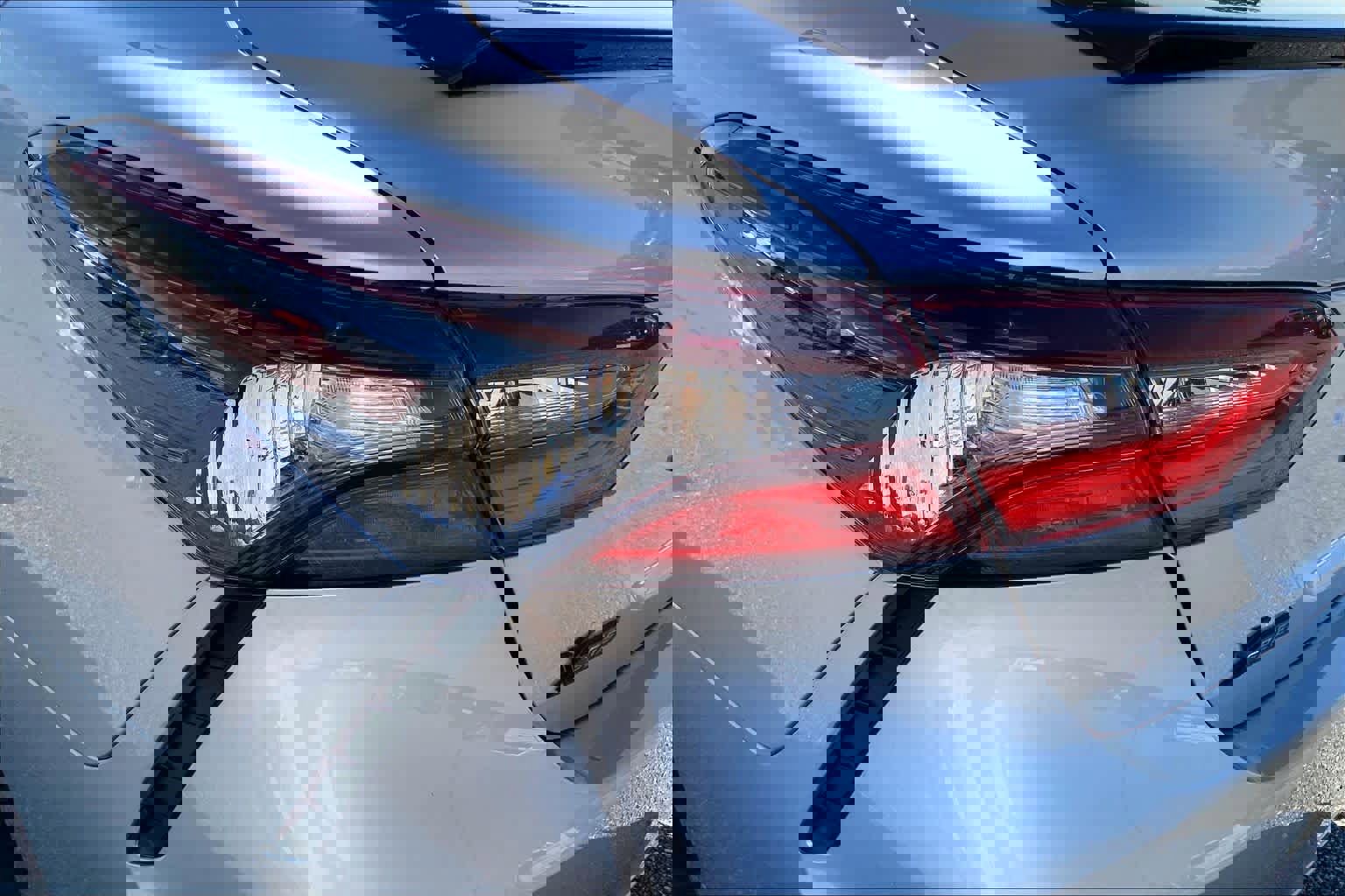 Used 2024 Toyota Camry SE image 25