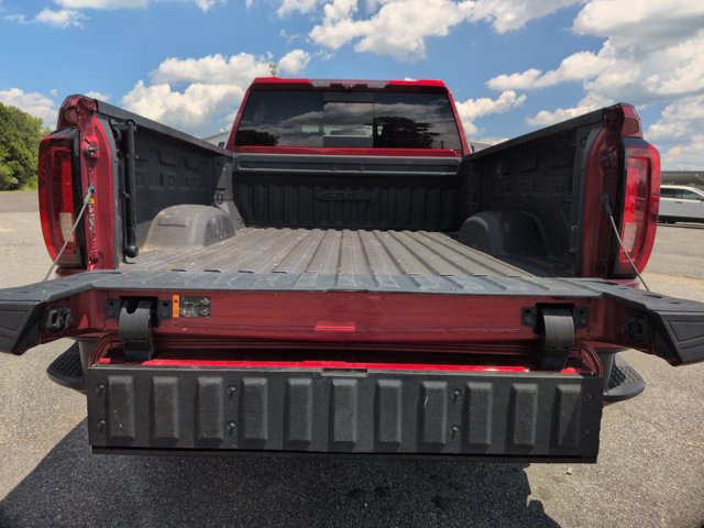 Used 2022 GMC Sierra 2500 AT4 w/ AT4 Premium Plus Package AWD/4WD image 32