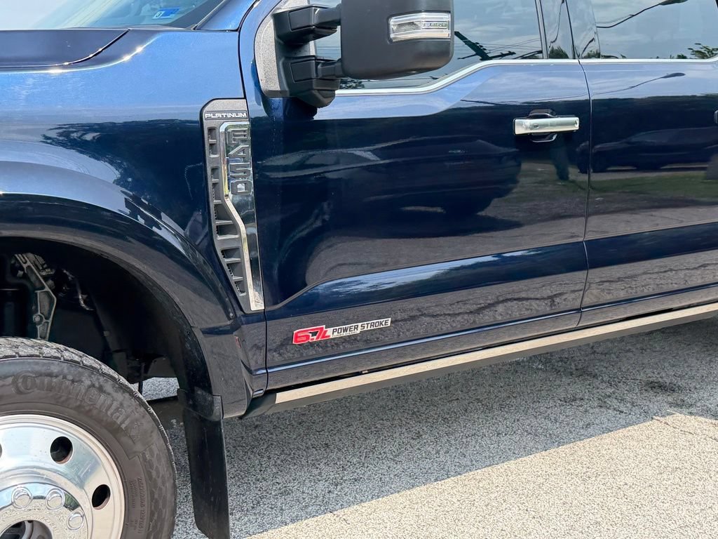 Certified 2025 Ford F450 Platinum w/ Platinum Plus Package AWD/4WD image 14