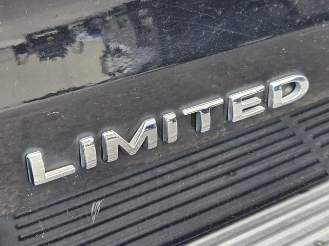 Certified 2018 Ford Expedition Limited w/ Equipment Group 302A AWD/4WD image 10