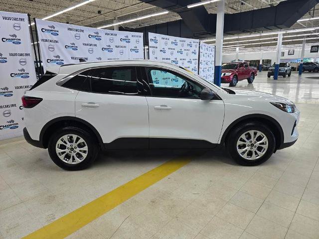 Certified 2023 Ford Escape Active AWD/4WD image 5