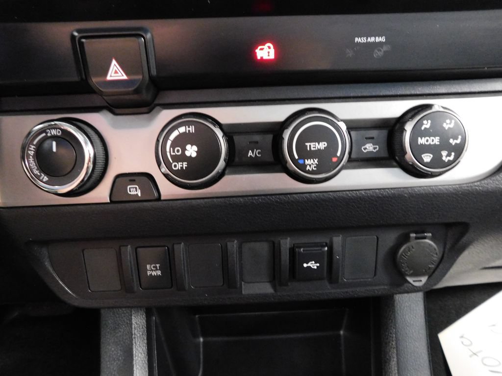 Used 2020 Toyota Tacoma SR w/ SR Convenience Package AWD/4WD image 24