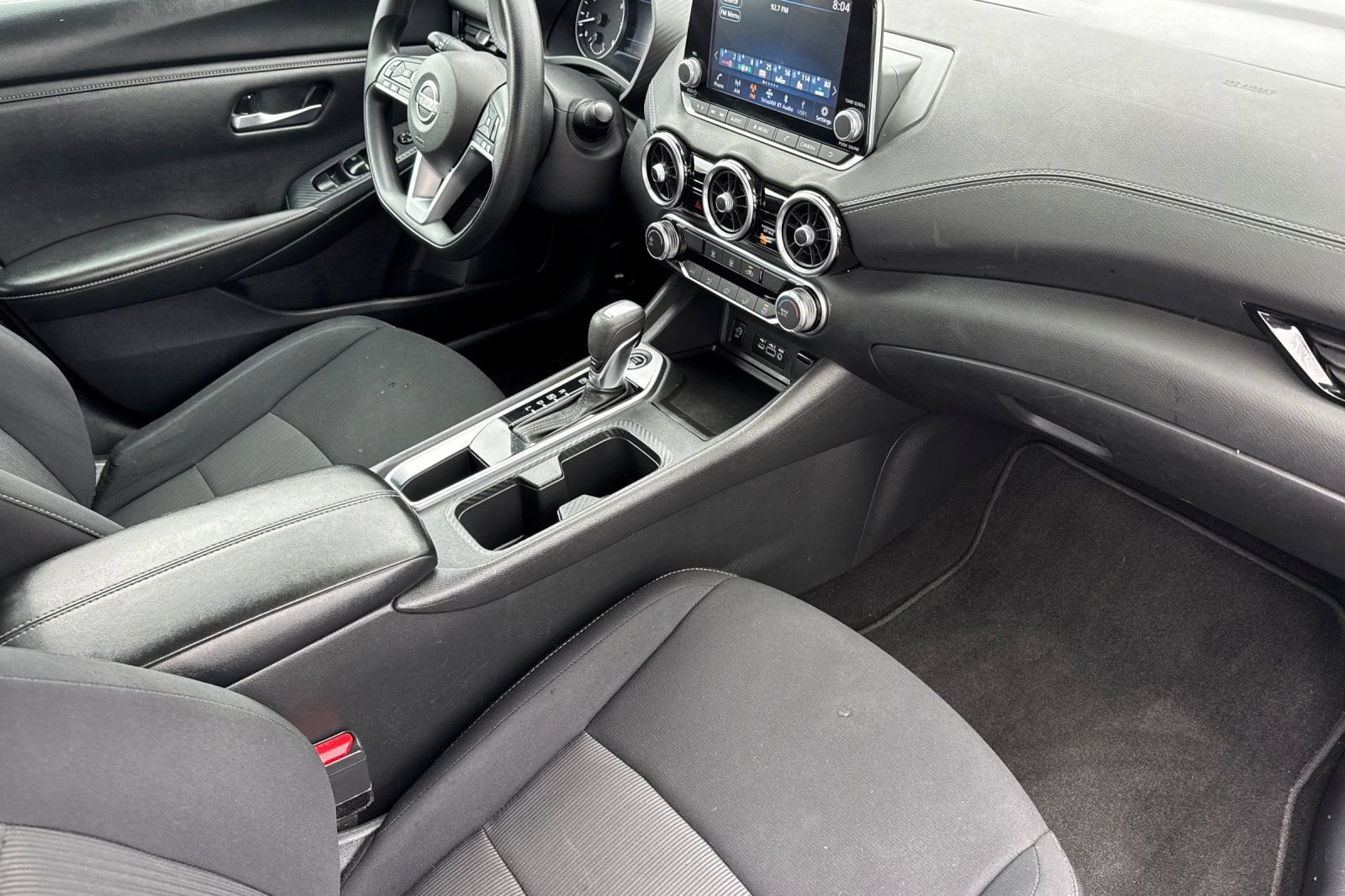Used 2024 Nissan Sentra SV w/ Trunk Package FWD image 9