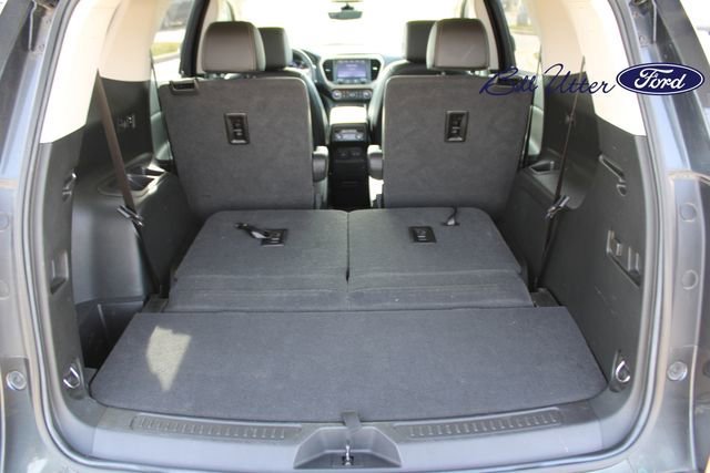 Used 2022 GMC Acadia Denali w/ Denali Ultimate Package image 10