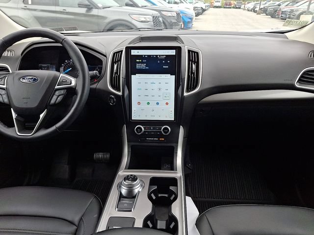 Certified 2024 Ford Edge SEL w/ Convenience Package AWD/4WD image 21