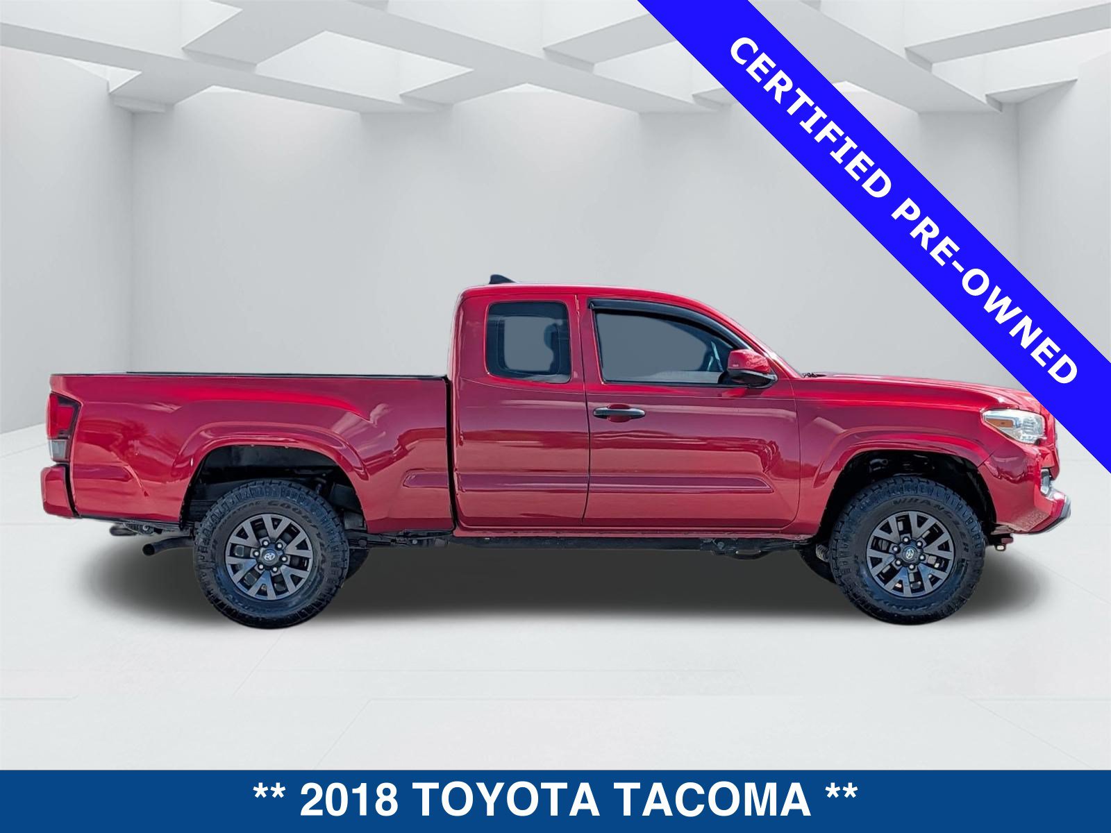 Used 2018 Toyota Tacoma SR RWD image 4