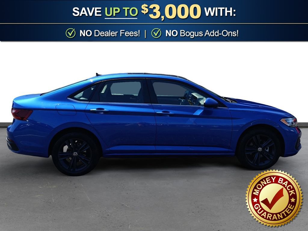 Used 2024 Volkswagen Jetta SE w/ Panoramic Sunroof Package FWD image 8