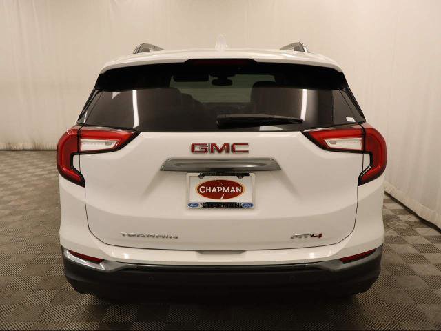 Used 2024 GMC Terrain AT4 image 7