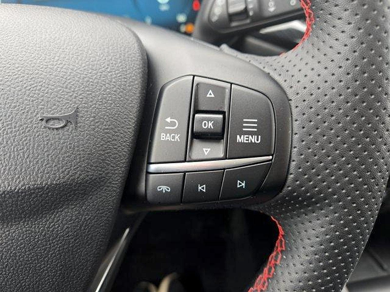 Certified 2023 Ford Escape ST-Line Elite AWD/4WD image 15