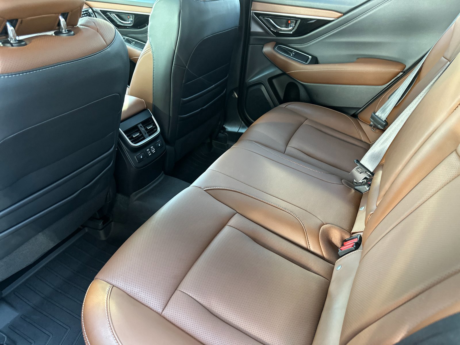 Used 2023 Subaru Outback Touring XT image 12