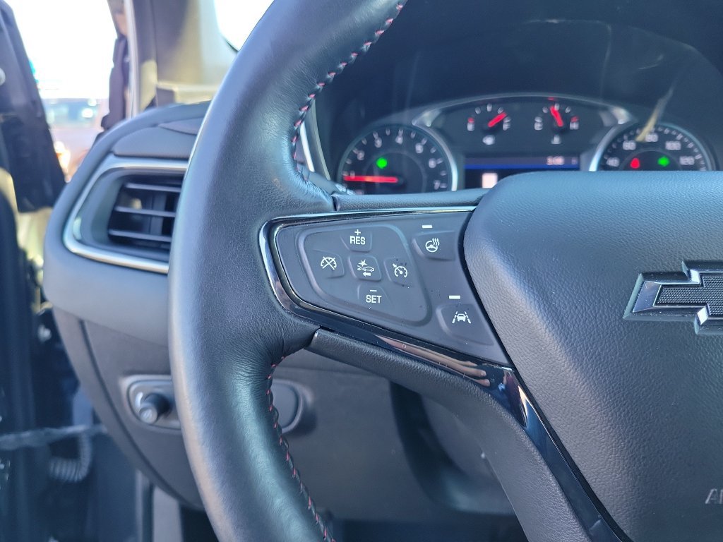 Used 2022 Chevrolet Equinox RS w/ RS Leather Package FWD image 24