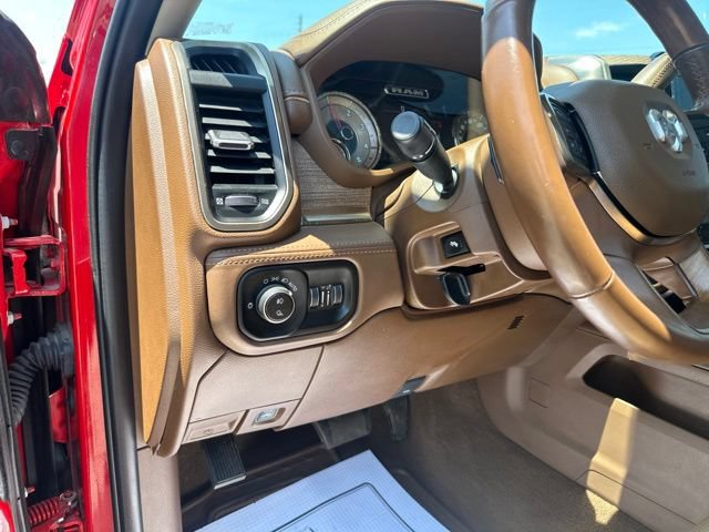 Used 2022 RAM 2500 Limited AWD/4WD image 40