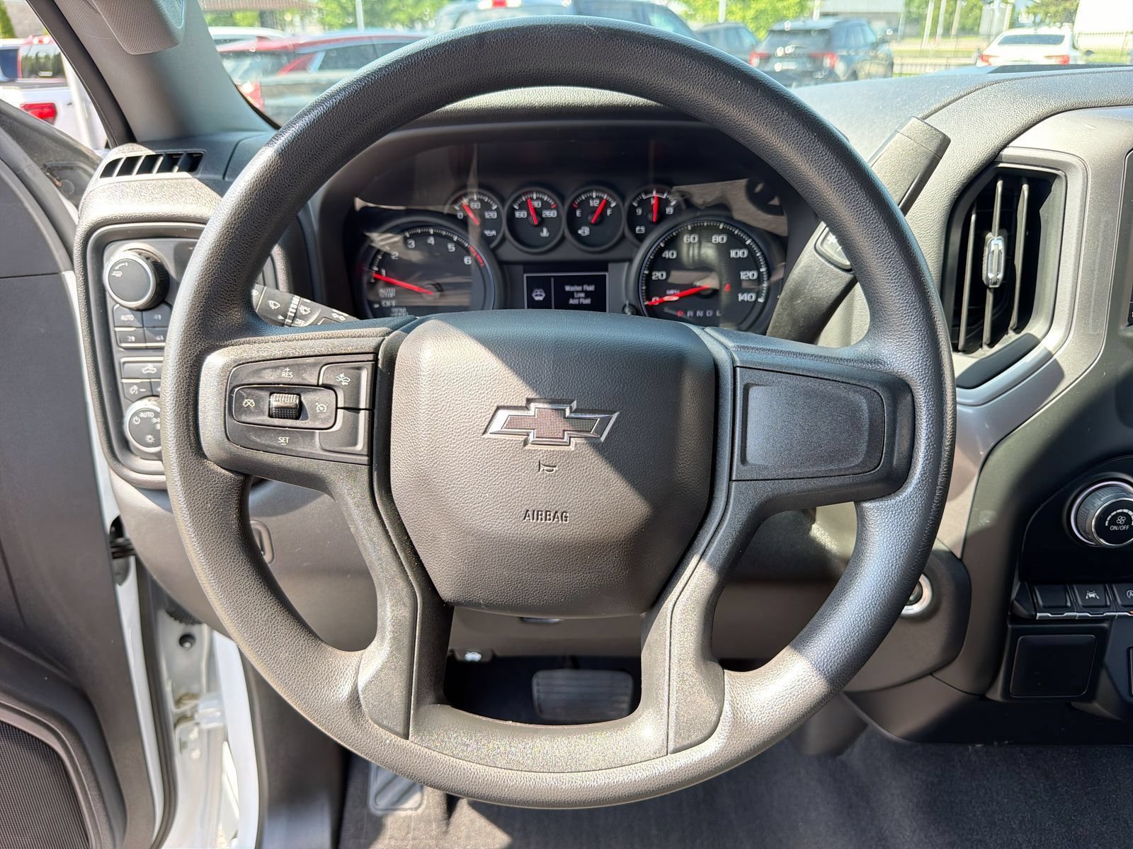 Used 2022 Chevrolet Silverado 1500 Custom Trail Boss AWD/4WD image 29