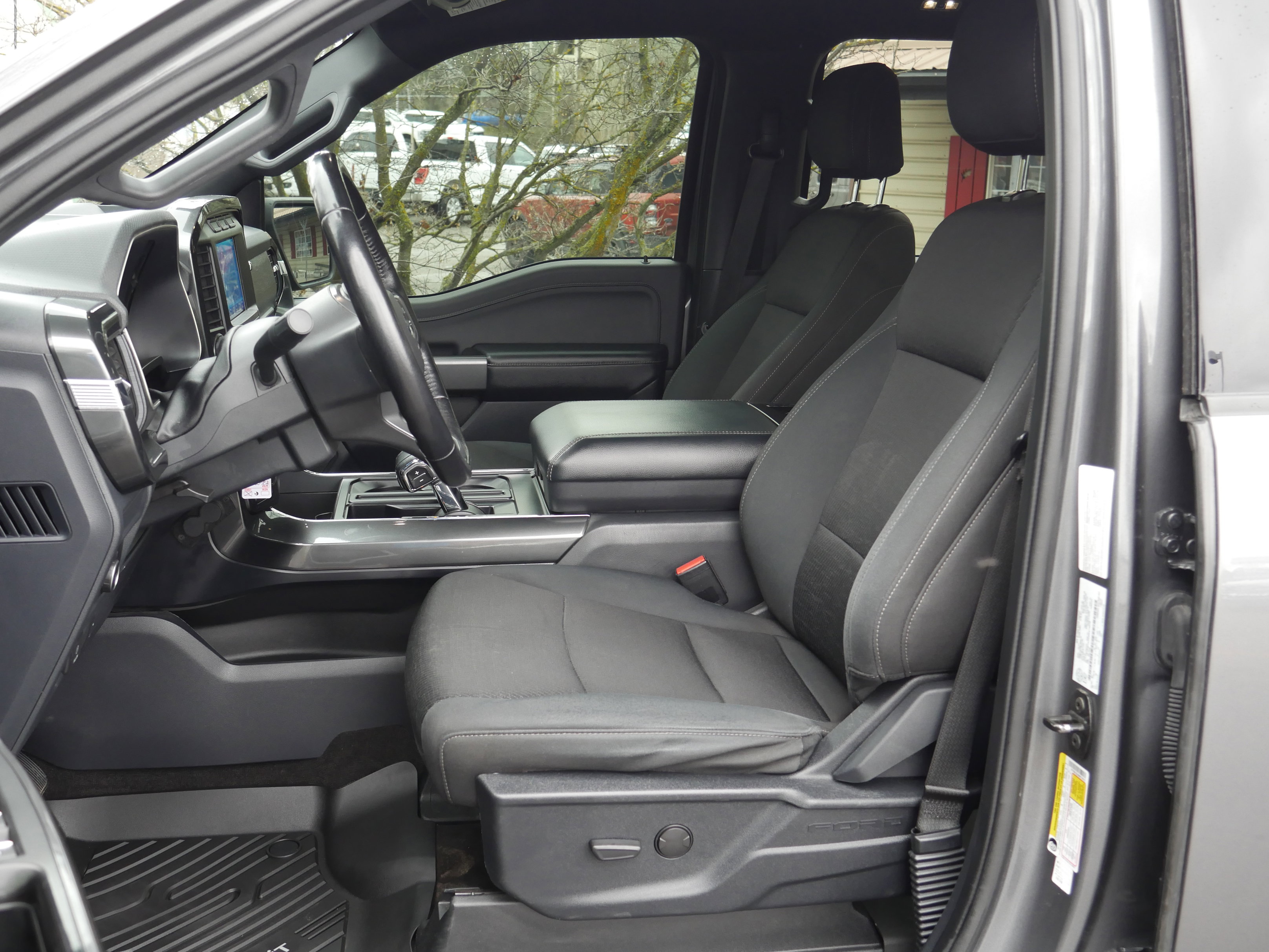 Certified 2021 Ford F150 XLT w/ Equipment Group 301A Mid image 3