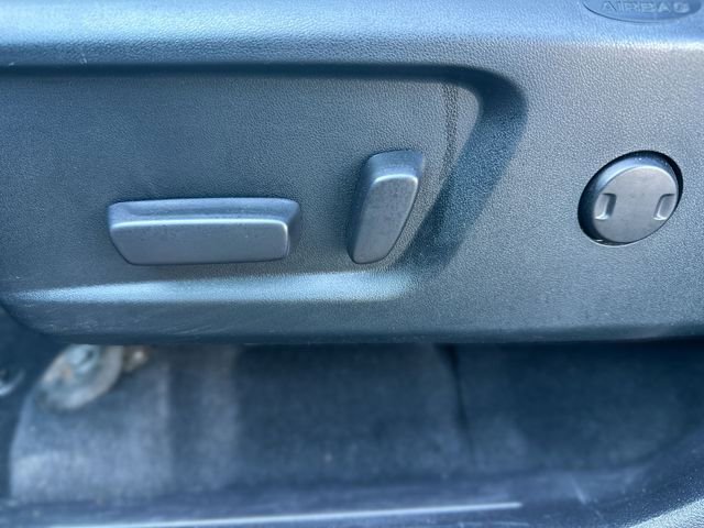 Used 2017 Toyota Tundra Limited w/ Limited Premium Package image 13