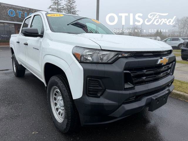 Used 2024 Chevrolet Colorado W/T RWD image 1