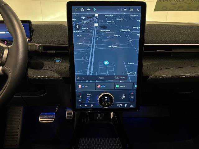 Certified 2025 Ford Mustang Mach-E GT image 24