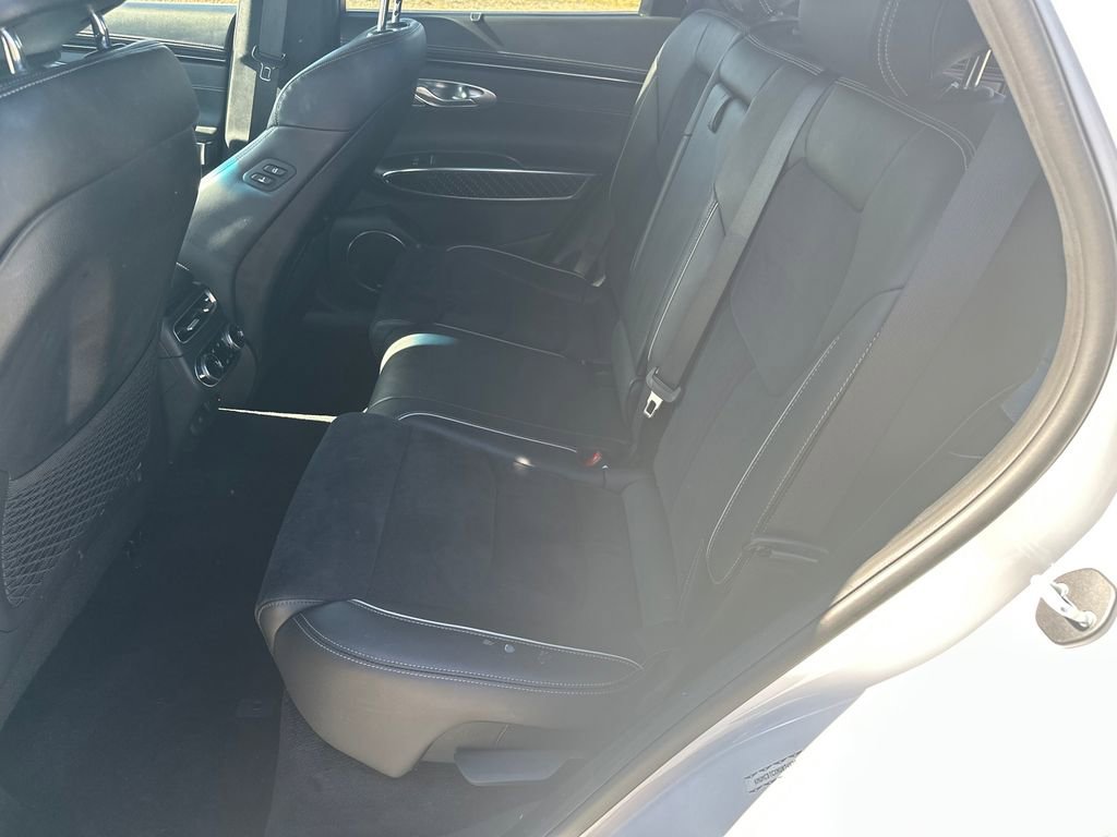 Used 2022 Genesis GV70 3.5T Sport w/ Sport Prestige Package AWD/4WD image 18