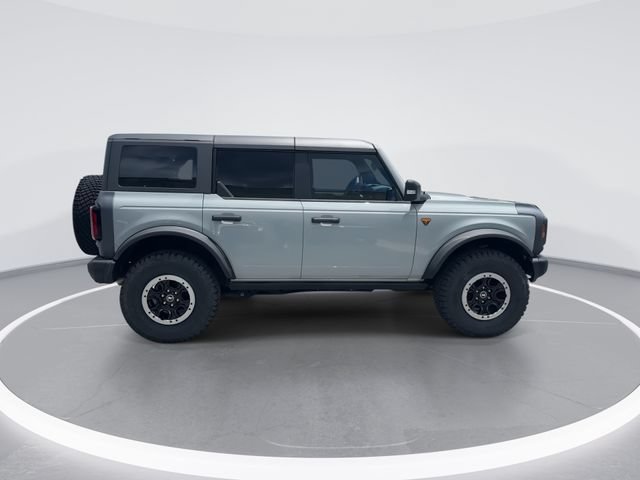 Certified 2023 Ford Bronco Badlands w/ Sasquatch Package AWD/4WD image 8
