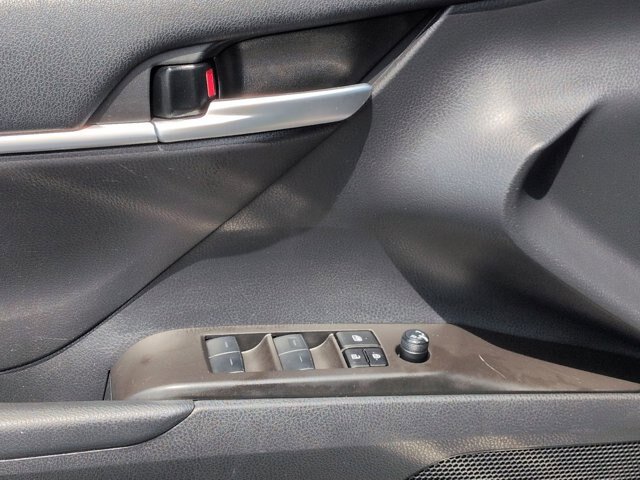 Used 2024 Toyota Camry LE FWD image 14