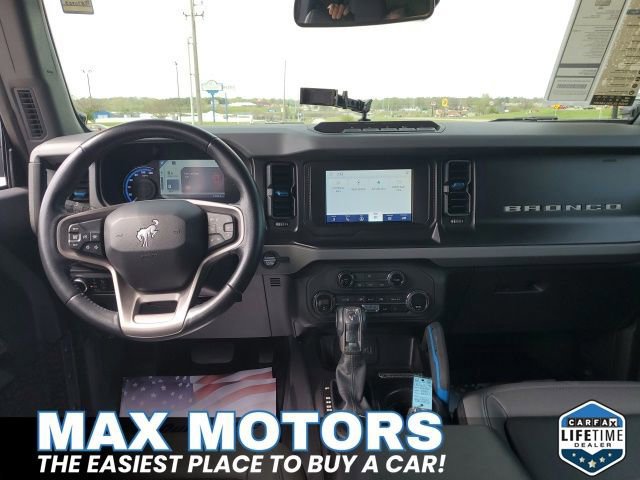 Certified 2023 Ford Bronco Black Diamond w/ Sasquatch Package AWD/4WD image 15