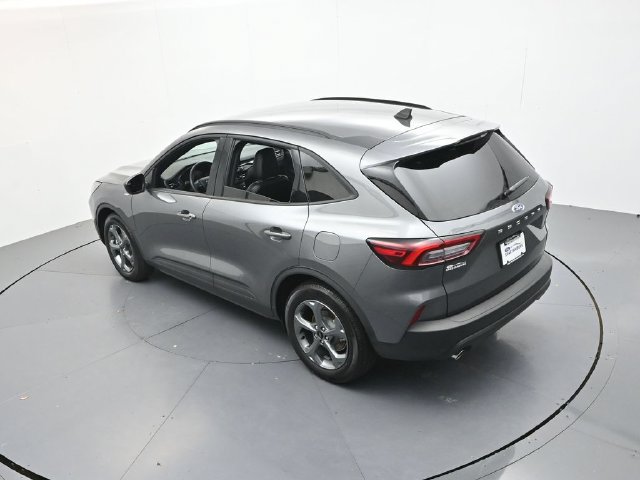 Certified 2025 Ford Escape ST-Line FWD image 42