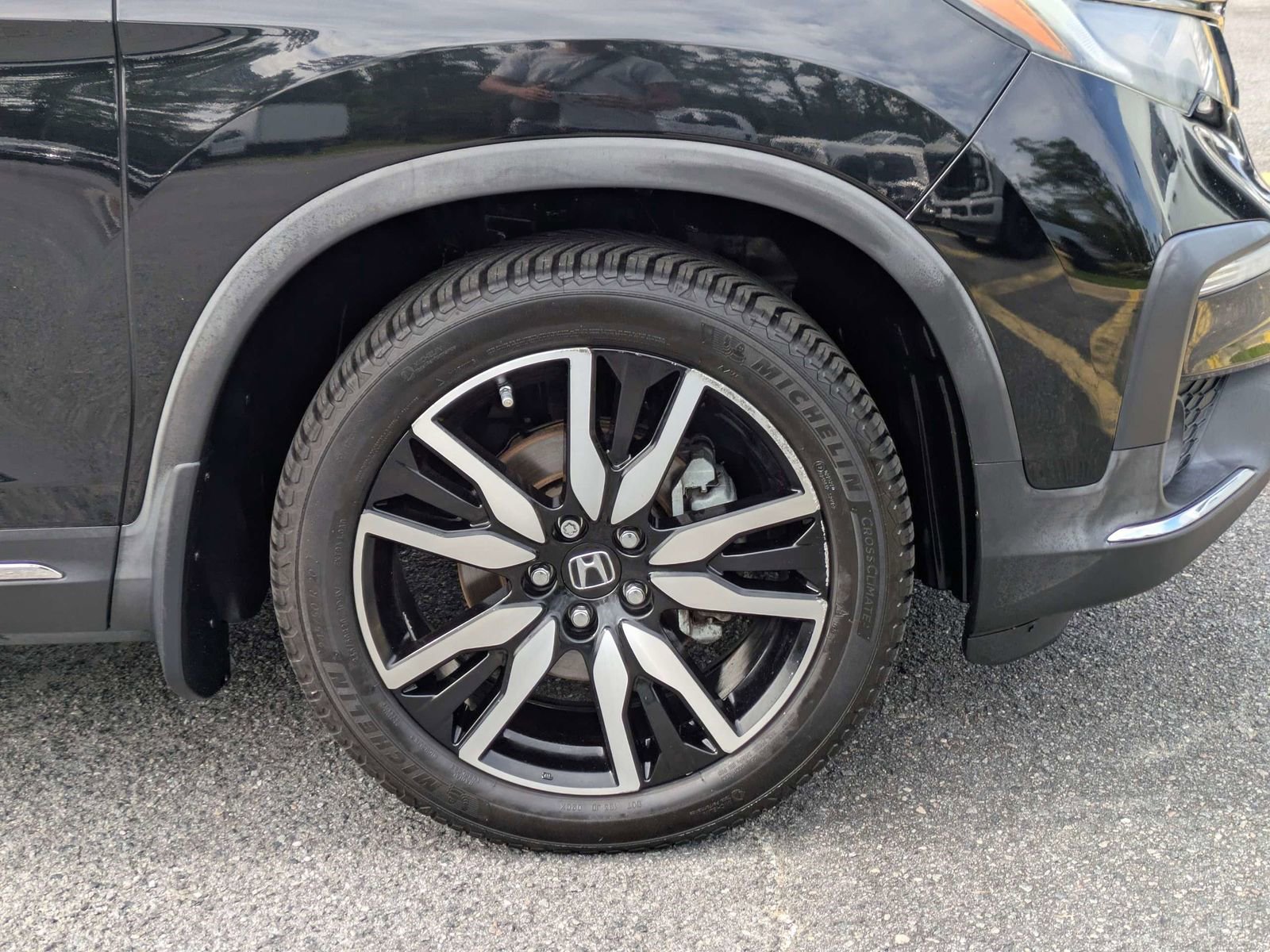 Used 2020 Honda Pilot Touring image 6