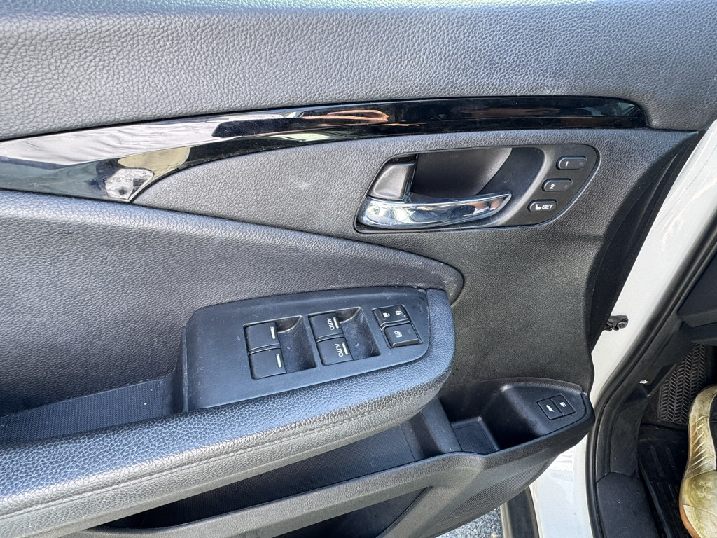 Used 2022 Honda Pilot Touring image 12