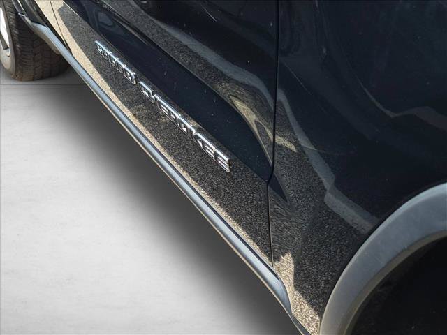 Used 2021 Jeep Grand Cherokee Limited AWD/4WD image 12