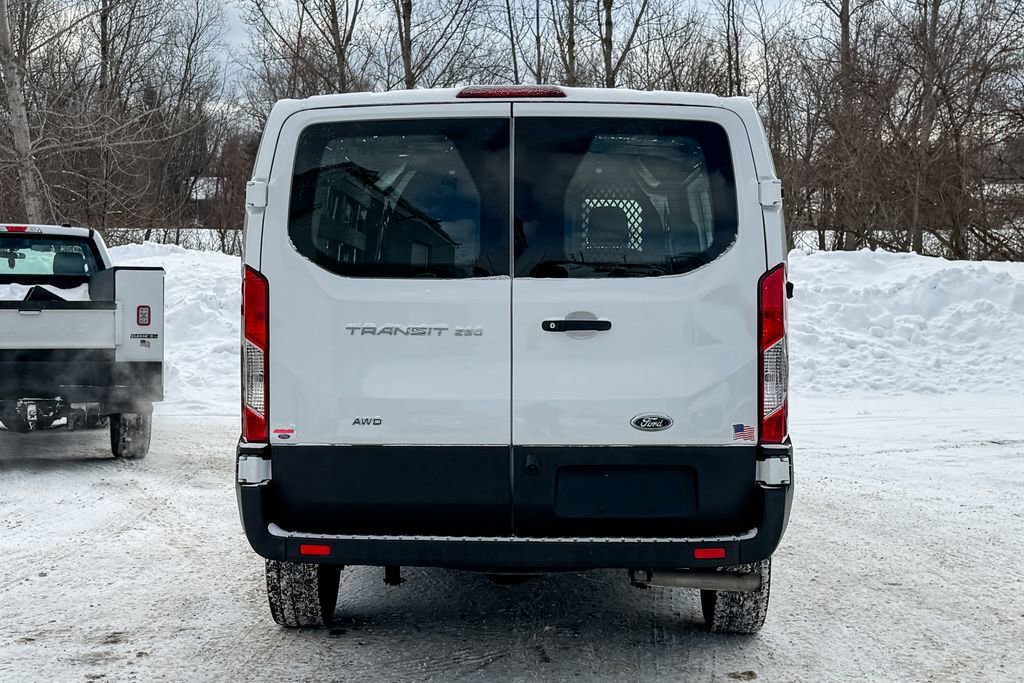 Certified 2024 Ford Transit 250 Low Roof AWD w/ Exterior Upgrade Package image 4