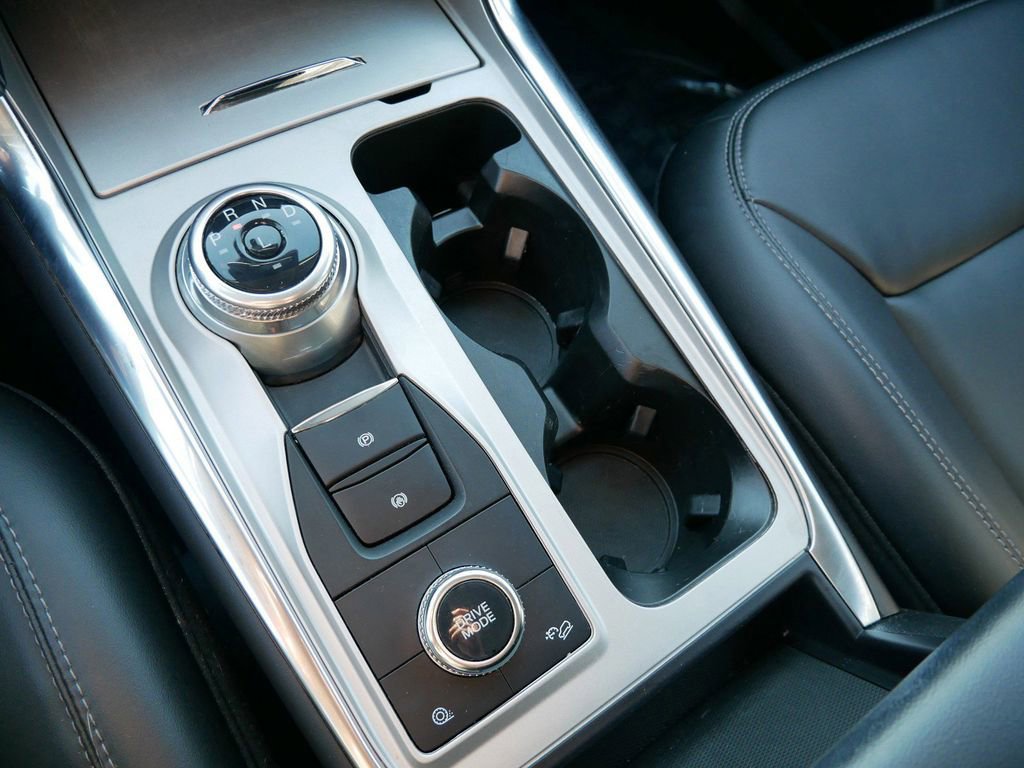 Certified 2023 Ford Explorer XLT w/ Equipment Group 202A image 29