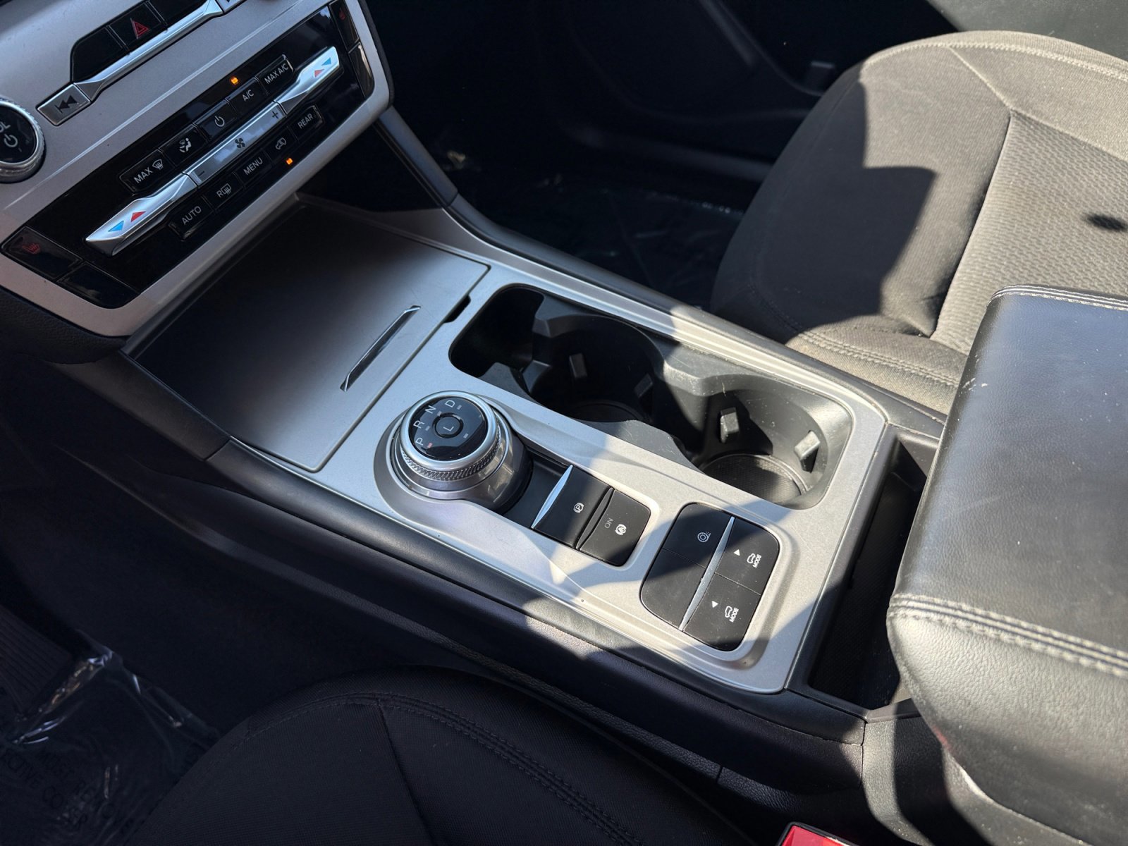 Certified 2023 Ford Explorer XLT image 13