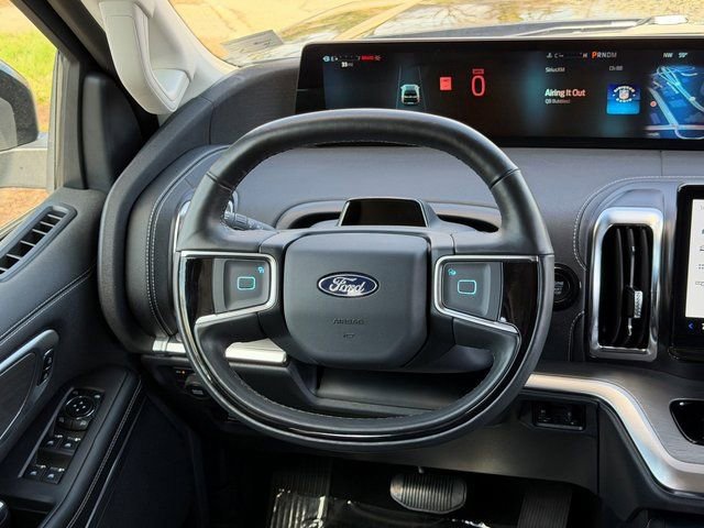 Certified 2025 Ford Expedition Max Platinum image 12