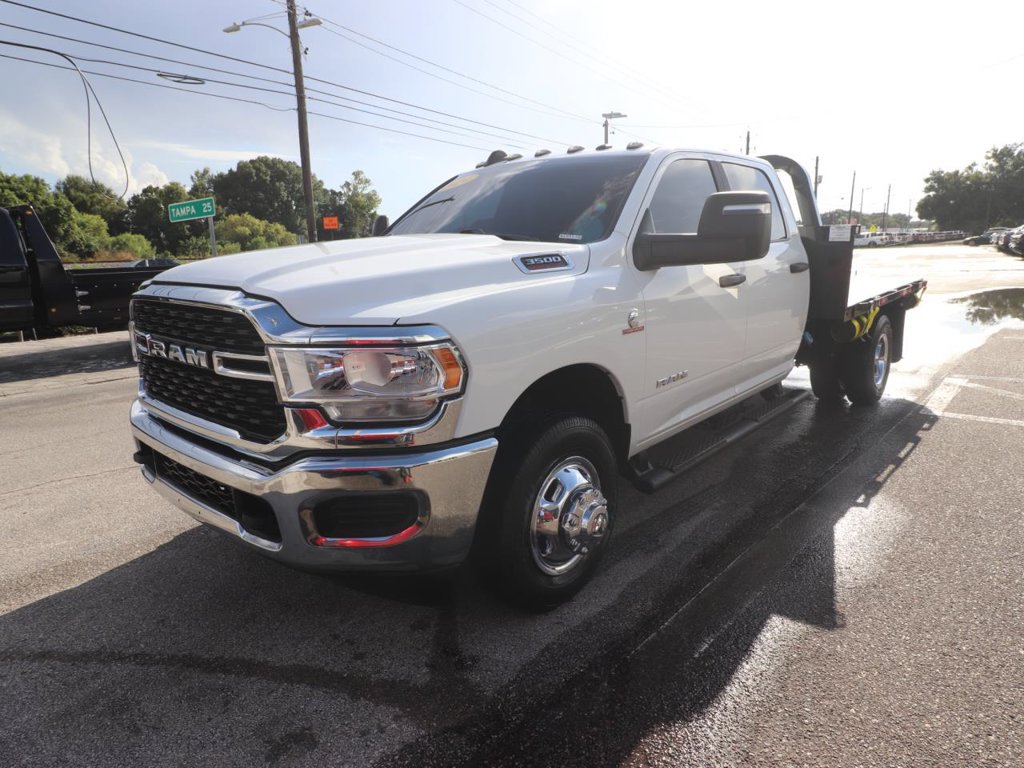 Used 2024 RAM 3500 SLT w/ Quick Order Package 2YG SLT AWD/4WD image 5