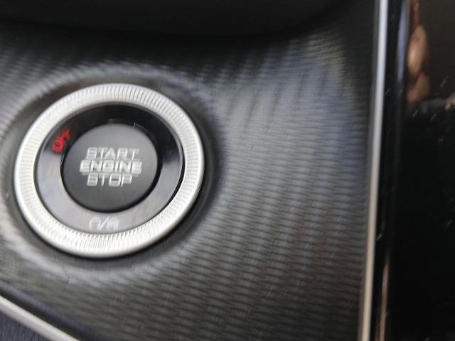 Used 2020 Jeep Grand Cherokee Limited w/ Luxury Group II image 18